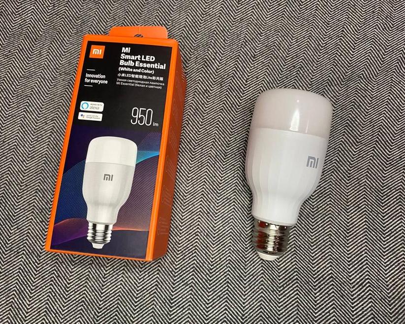 Обзор умной лампы Xiaomi Mi Smart LED Bulb Essential с RGB